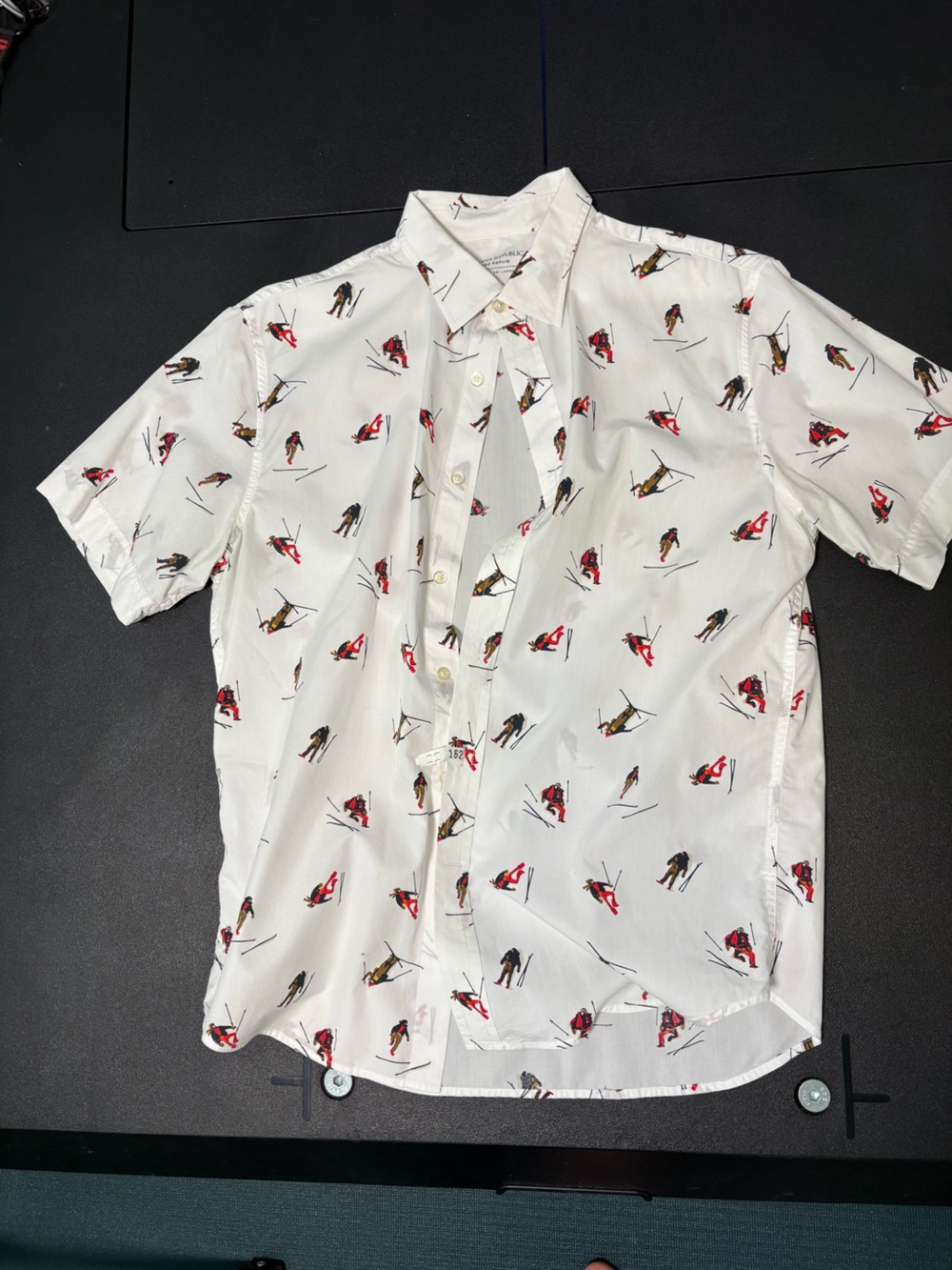 Banana Republic White Short-Sleeve Ski Print Shirt